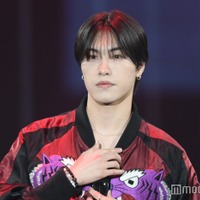 OCTPATH西島蓮汰、肋骨骨折で活動制限中もランウェイ出演 サングラス外しにドキッ【サツコレ2025S/S】 画像