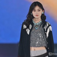 ゆうちゃみ、パンツレイヤードでハイセンスな着こなし【GirlsAward 2025SS】 画像