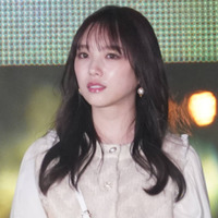 「大人の色気」与田祐希、ヘルシーな肌見せキャミワンピSHOTに反響「綺麗すぎるし、可愛すぎる」 画像