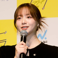 森香澄、美肩&デコルテが眩しい肌見せドレスSHOTに絶賛の声「すごく綺麗」「ビジュつよ」 画像