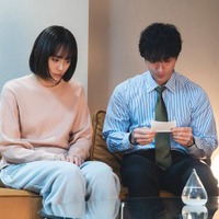 「子宮恋愛」まき(松井愛莉)のお腹の子の父親は誰?ラストの衝撃告白に「想像を超えてきた」「やっぱり」の声 画像