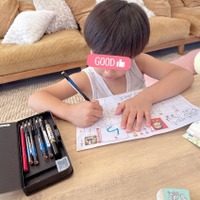 第5子妊娠中の辻希美、小1三男の“宿題タイム”SHOT公開&自然食ランチを堪能「赤ちゃんも喜んでおります」 画像