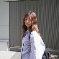 堀口真帆、ビキニ姿で美ボディ全開「脚長すぎ」「セクシー」の声 画像