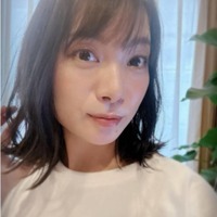 保田圭「久しぶりに美容院」さっぱりNEWヘアを披露「かなり長い間サボった」 画像