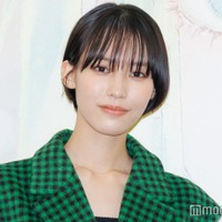 南沙良、美背中披露の振り向きショット公開「ドキッとした」「美しい」の声 画像