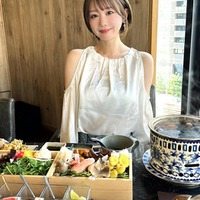 あらた唯、スレンダーボディ際立つ水着姿披露「完璧な美しさ」「脚長い」の声 画像