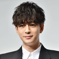「これは男前」三浦翔平、“常夏サマーメッシュ”へのヘアチェンSHOTに反響「爽やかですごく似合ってる」 画像