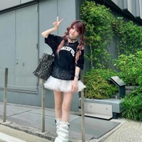 「スタイル抜群」田中れいな、美シルエットのモノトーンコーデに絶賛の声「理想的な着こなし」 画像