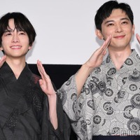 吉沢亮&板垣李光人、お互いの“いい男エピソード”告白「安心感がずっとある」【ババンババンバンバンパイア】 画像
