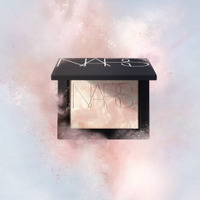 NARS、「ライトリフレクティング プリズマティックパウダー」新シェードが数量限定で登場! 画像