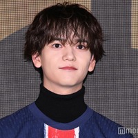 FANTASTICS中島颯太、うちわ持参で人気韓国アイドルと2ショット「オタクみが出てて可愛い」「どういう繋がり?」の声 画像