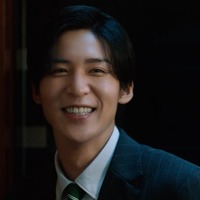 Snow Man目黒蓮、新CMで“両親への感謝”丁寧に表現 ジュニア・宮岡大愛が学生時代演じる 画像