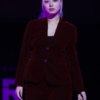 「BreakingDown」ジョリーの美人妻・清水ユリ、ビキニ透けるシースルートップス姿披露 画像