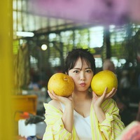 “グラビアレジェンド”磯山さやか、デビュー25周年写真集決定 艶やかなランジェリー姿・大胆ショットも 画像