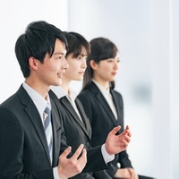 【東大生が今入りたい企業とは?】信じられないほど好景気だった「30年前」と不況がつづく「現在」で、就活事情はどう変わったか 画像