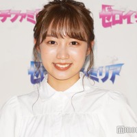 黒木ひかり、美脚際立つ膝上ワンピ姿「ガーリーで可愛い」「スタイル良い」の声 画像