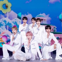 NCT WISHサクヤのピンクヘアに歓声 デビューステージから約1年半で再び東京ドームに【SMTOWN LIVE 2025 in TOKYO】 画像