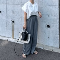 抜け感ときちんと感を両立。大人のリラクシーコーデ【40代の毎日コーデ】 画像