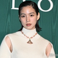 のん、大胆スリットワンピ×オールバックヘアで魅力放出【ブルガリ展覧会フォトコール第一夜】 画像