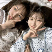 譜久村聖、モー娘。羽賀朱音とのお揃いパジャマSHOTにファン悶絶「めっちゃ可愛い」「姉妹みたい」 画像