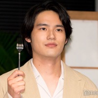 水上恒司・山下美月・宮舘涼太、思念こもった私物紹介 “火喰鳥”模したおはぎも登場【火喰鳥を、喰う】 画像