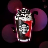スタバ、ハロウィン新作は“黒猫フラペ”「アサイー ベリー フラペチーノ」10月10日登場 画像