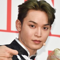 JO1與那城奨、鍛え抜かれた肉体美披露 体幹トレーニング動画に「血管かっこよすぎ」「レベチな動き」と反響 画像
