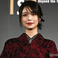 長濱ねる、シックな赤の着物着こなす 着物姿を見せたい相手は?「お着物が大好きなので」【KIMONOIST(キモノイスト)2025】 画像