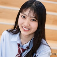 「今日好き」山口永愛、ミニスカートからのぞく美脚に反響「美しい」「スタイル良い」の声 画像