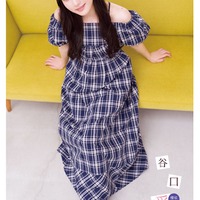 櫻坂46谷口愛季、オフショルワンピ＆ルームウエア姿披露「週チャン」2度目の登場 画像