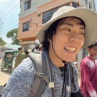 令和ロマンくるま「ガチ怒られしました」旅ロケ中に厳重注意受ける事態に？海外で人気ぶり発揮 画像