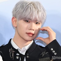 ZB1キム・テレ、タンクトップ姿で鍛え上げられた筋肉披露「美しい」「表情どれも可愛いすぎる」の声 画像