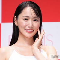菅井友香、ミニトップスから美ウエストちらり「スタイル良すぎ」「可愛い」と反響 画像