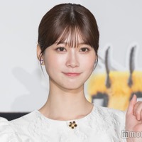 生見愛瑠、秋服コーデで美脚輝く「二度見した」「センス抜群」と反響 画像