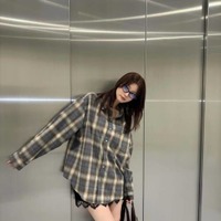 「足ながーい!」めるる、美脚を大胆披露!秋のオーバーシャツコーデに反響「かわいいの天才」 画像