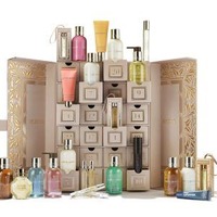 美容エディター歴30年の私が選ぶ【クリスマスコフレ】「毎年発売と同時に売り切れるから真っ先に狙うべき」争奪戦必至のアドベントカレンダー５選 画像