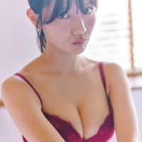 日向坂46河田陽菜、ランジェリー姿にドキッ 2nd写真集先行カット11弾公開【テイクオフ】 画像