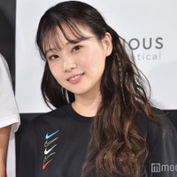 重盛さと美、オフショル姿に「色っぽい」「肌が輝いている」の声 画像