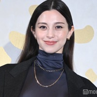 中条あやみ、ノースリーブドレス姿にファンうっとり「気品がすごい」「美しいシルエット」の声 画像