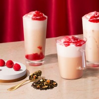 スタバ“ジョイフルメドレー×ラズベリー”の新フラペ＆ラテ、全国24のティー特化型店舗に登場 画像