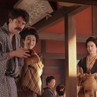 朝ドラ「ばけばけ」ヘブン(トミー・バストウ)の左目失明の真相 目玉焼きにも注目集まる「細かい演出」 画像