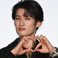 Snow Man向井康二、ステージで突如驚きの行動 森崎ウィンは動揺隠せず「ドキドキさせるのやめて」【（LOVE SONG）】 画像