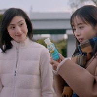 天海祐希＆石原さとみ、新CMで20年ぶり共演「すっかり素敵な女優さんに」「何年経ってもお変わりない」 画像