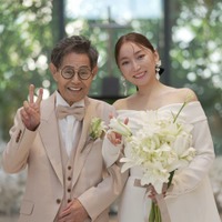 加藤茶＆綾菜夫妻“結婚15年目”誓い新たにウエディング姿披露 年の差婚バッシング・大病…歩み振り返る 画像