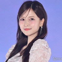 乃木坂46金川紗耶、美肩見せスウェット×お団子ヘアの休日写真に「彼女感すごい」「ドキっとした」の声 画像
