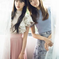 櫻坂46田村保乃＆村井優、まるで姉妹のような寄り添いSHOT披露！親密さあふれるグラビアで魅了 画像