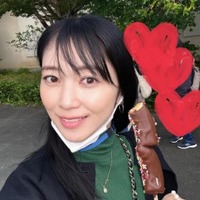 元モー娘。メンバー、歴代MVとの比較ショット公開「ずっと綺麗」「エモい」と注目集まる 画像