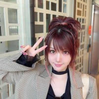 田中れいな、ステージ映えするピンクヘアSHOTに反響「何でも似合う」「クールで可愛い」 画像