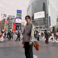 山崎賢人『今際の国のアリス』最新作のオフショ公開！「かっこよすぎる！」「どれもこれも素敵」の声 画像