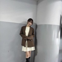 モー娘。野中美希、ほっそり美脚際立つブラウンコーデに反響「世界で一番可愛い」「スタイルいい」 画像